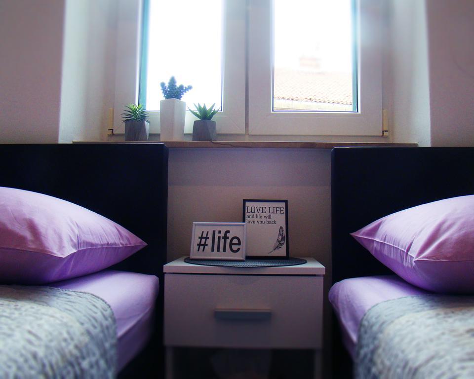 Hoc Loco Split Apartment Luaran gambar
